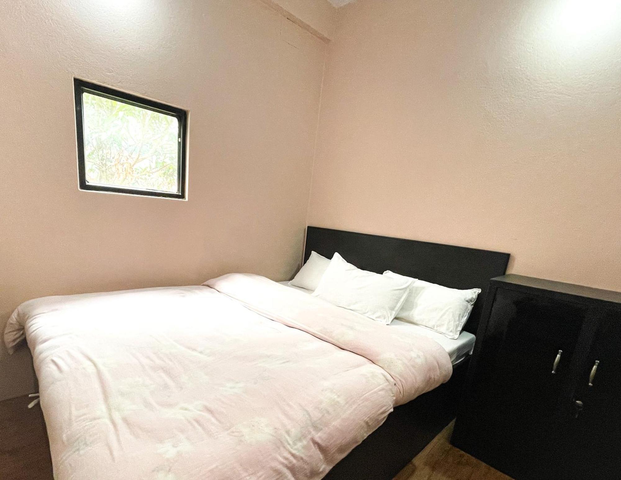 Yuriko Guest House Pokhara Eksteriør billede